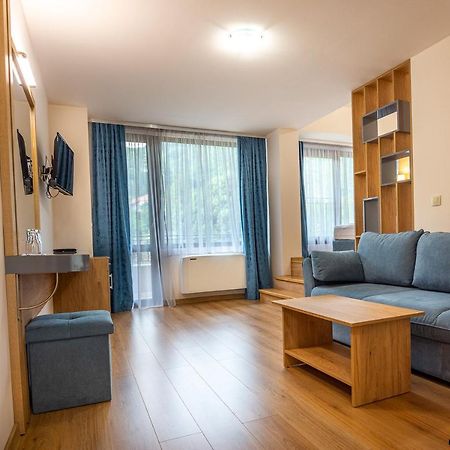 Eco Hotel Momata Kolarovo Buitenkant foto