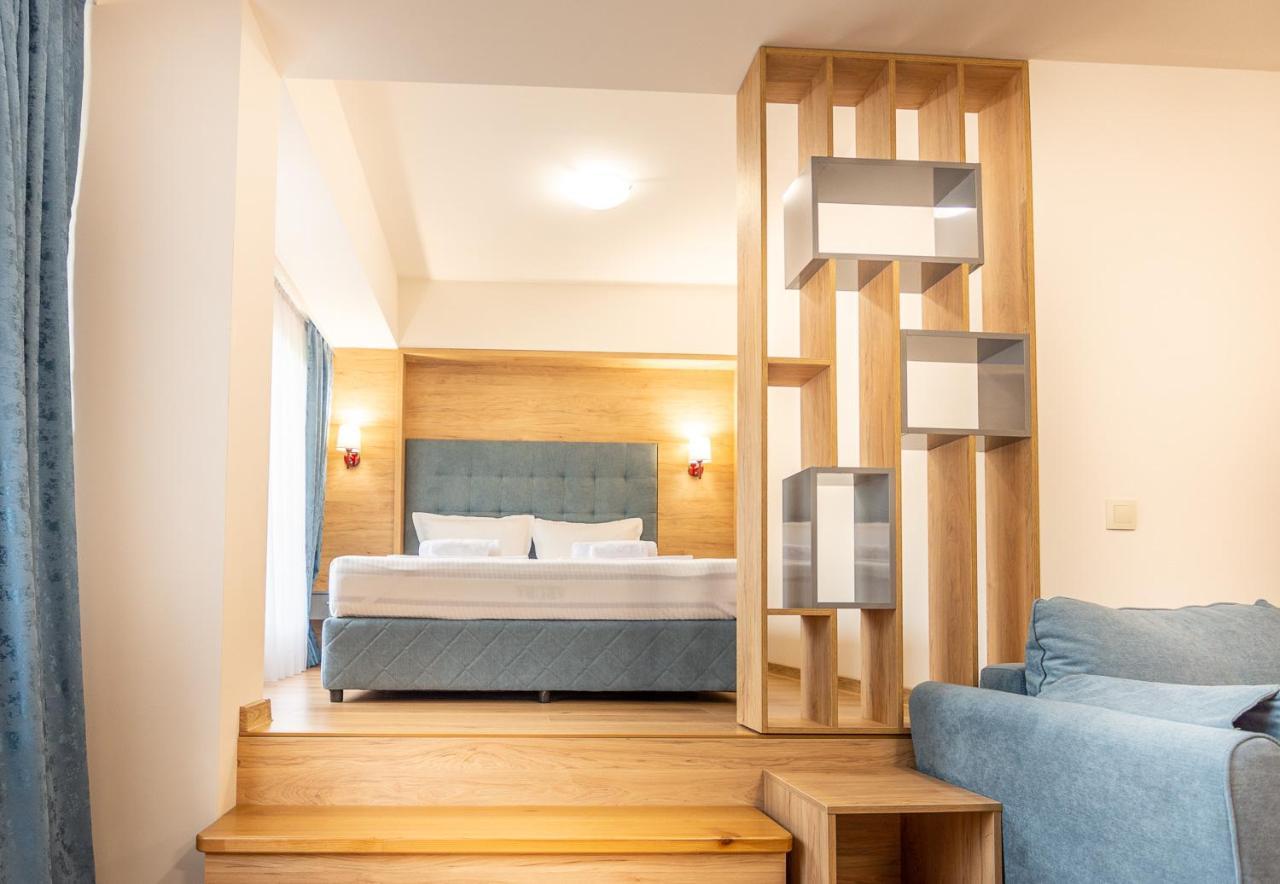 Eco Hotel Momata Kolarovo Buitenkant foto